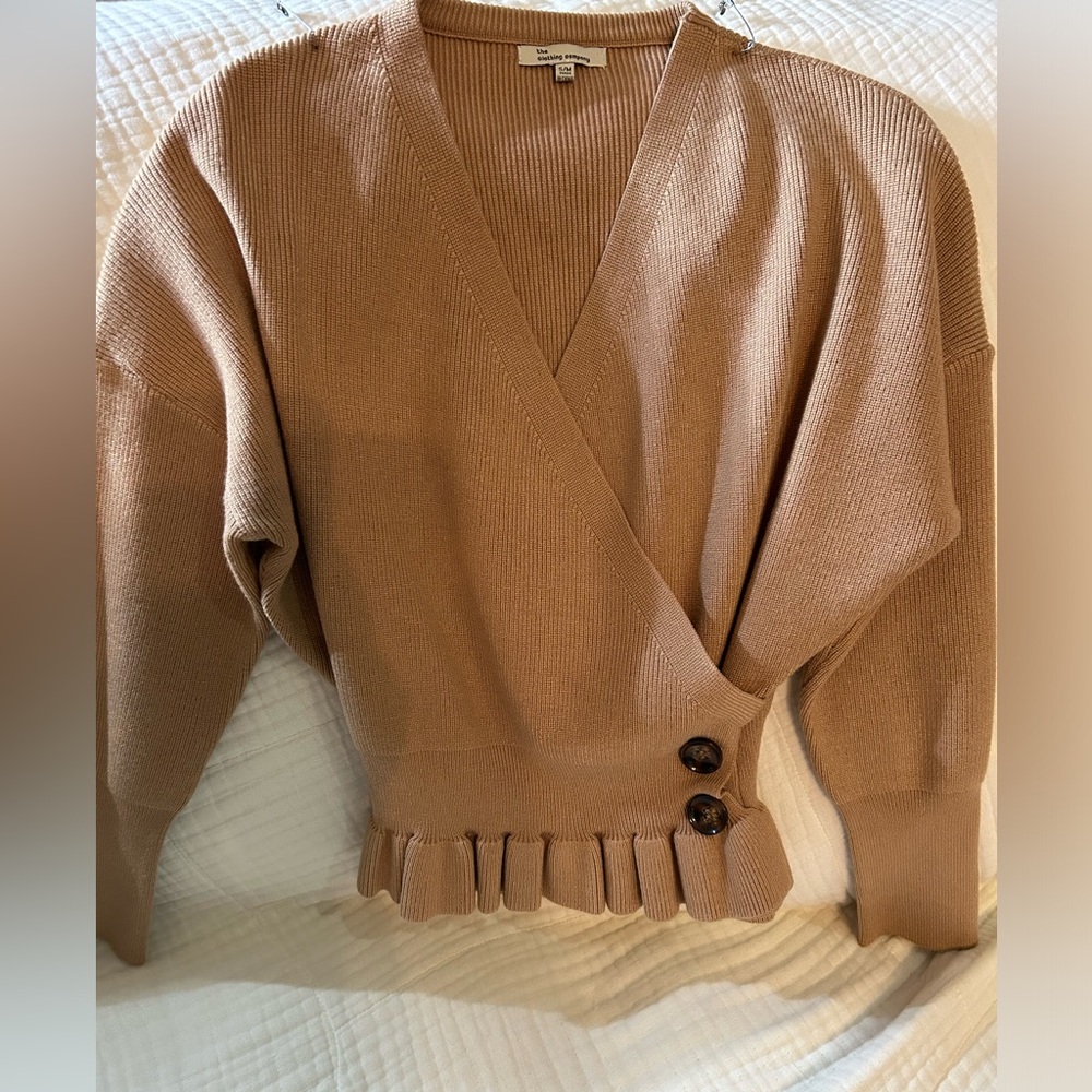 The Clothing Company fitted sweater. NWOT